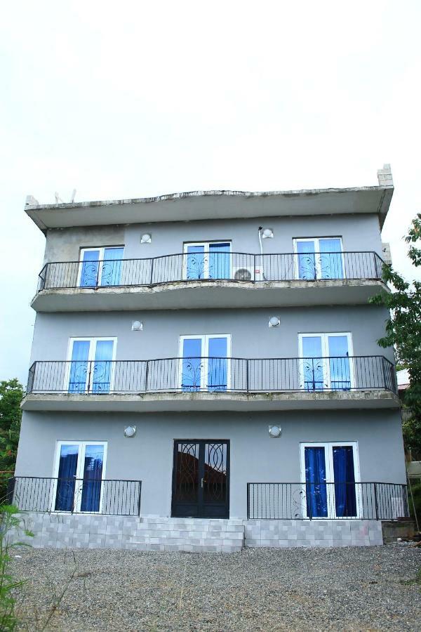 Tedo'S Guest House Makhinjauri Ngoại thất bức ảnh